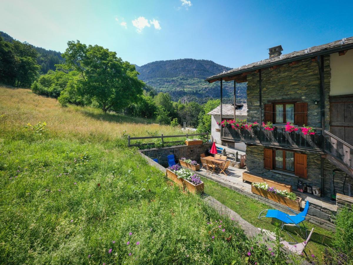 Casa Vacanze Grand-Haury Da Andrea Arvier Kültér fotó